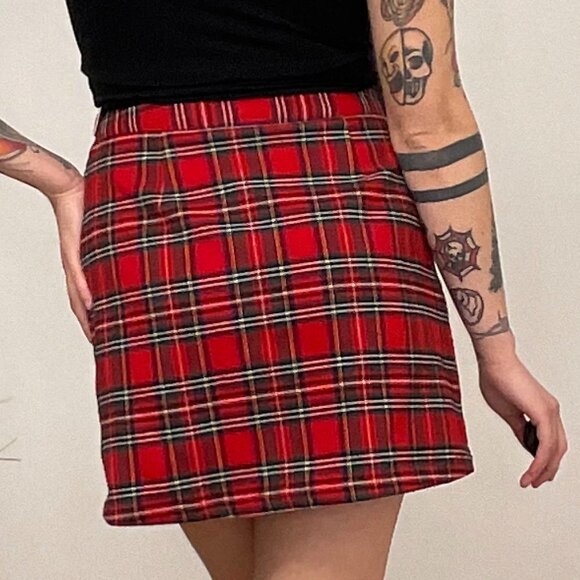John Galt Plaid Mini Short Skirts Adjustable Belt Size S Red - Picture 7 of 8